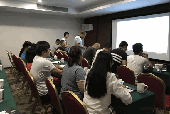 PA真人视讯,会议